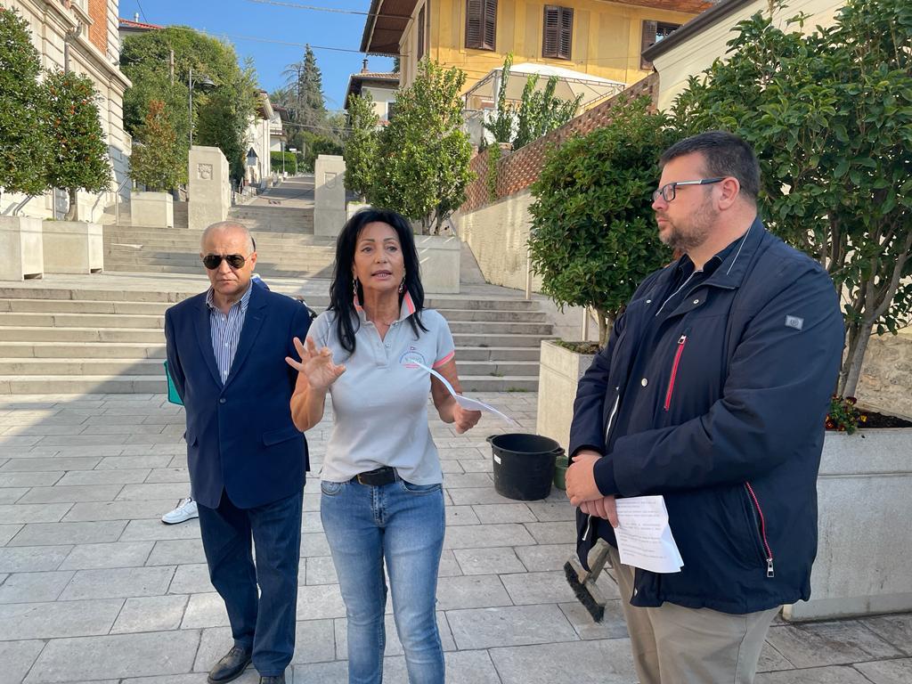 Copertina per Monfalcone, guerra aperta a droga e schiamazzi: polizia locale in prima linea